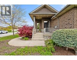 222 Woodycrest AVENUE - 2