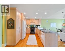 222 Woodycrest AVENUE - 21