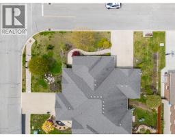 222 Woodycrest AVENUE - 7