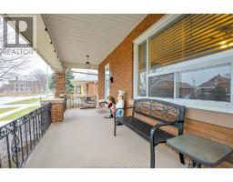 1585 ALEXIS ROAD - 4