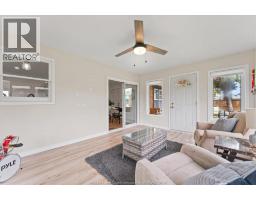 295 SIMCOE STREET - 17