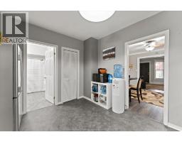 1056 GLADSTONE - 15