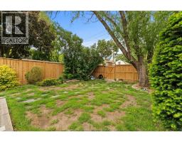 1056 GLADSTONE - 16