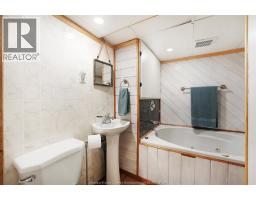 1380 Lincoln ROAD - 23