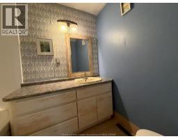 307 SACRED HEART DRIVE - 9