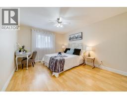 1174 CLOVER - 21