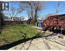 961 CAMPBELL - 24