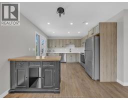 41 Mickle DRIVE - 42
