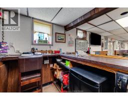 2330-2334 McDougall - 11