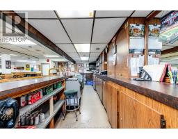 2330-2334 McDougall - 12