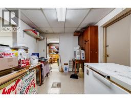 2330-2334 McDougall - 23