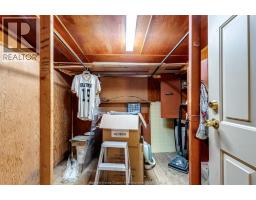 2330-2334 McDougall - 44