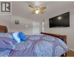 1517 Redwood ROAD - 23