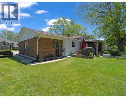 1517 Redwood ROAD - 37