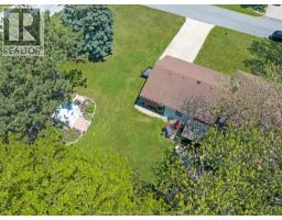 1517 Redwood ROAD - 43