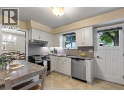 3659 BRUCE AVENUE - 6