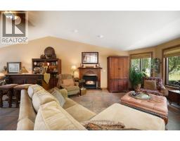 605 MARKHAM DRIVE - 25