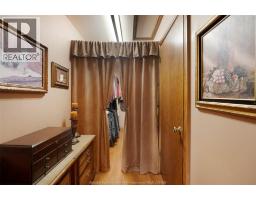 605 MARKHAM DRIVE - 36