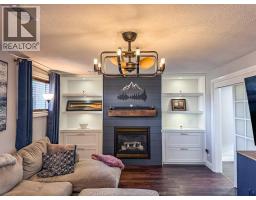 62 TOWNSVIEW ST - 28