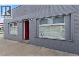 939 WYANDOTTE STREET East - 1