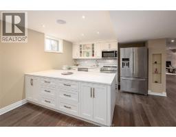 286 DUFFERIN STREET - 28