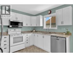714 CABANA ROAD East - 12