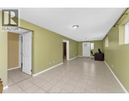 714 CABANA ROAD East - 17