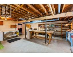 34 Melrose AVENUE - 33