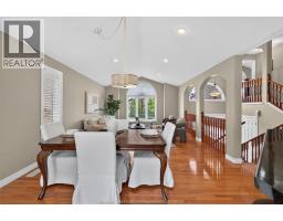 3121 TROUP CRESCENT - 11
