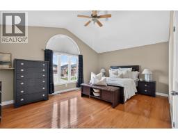 3121 TROUP CRESCENT - 26