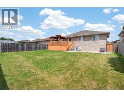 3121 TROUP CRESCENT - 44