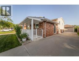 3444 HEMLOCK - 4