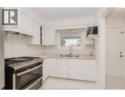 3444 HEMLOCK - 8