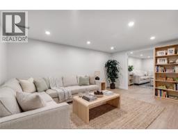 1910 KENT STREET - 25
