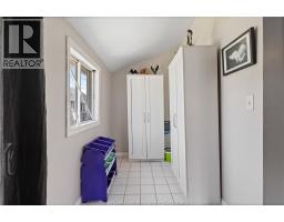 2382 Mercer STREET - 8