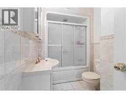 2382 Mercer STREET - 9