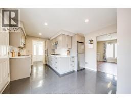 386 WOODRIDGE - 15