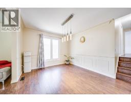 386 WOODRIDGE - 18