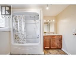386 WOODRIDGE - 31