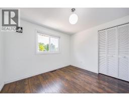 386 WOODRIDGE - 33