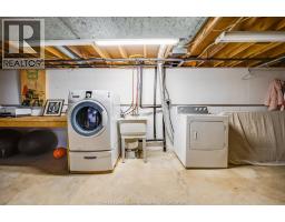 386 WOODRIDGE - 40