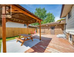 386 WOODRIDGE - 46