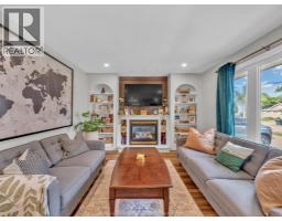 1775 BALFOUR - 10