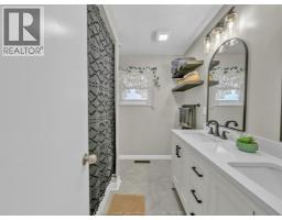 1775 BALFOUR - 16