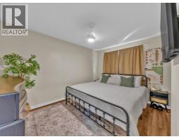 1775 BALFOUR - 20