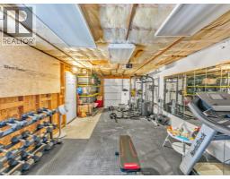 1775 BALFOUR - 29