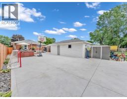 1775 BALFOUR - 40