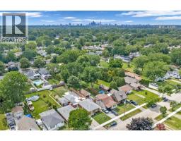 1775 BALFOUR - 49