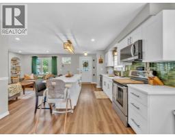 1775 BALFOUR - 9