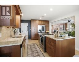 3914 ST. CLAIR ROAD - 12